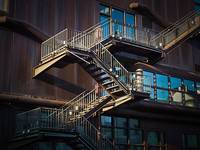 Най-предпочитаните метални стълби 24