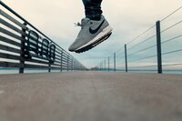Научете повече за  маратонки Adidas 28
