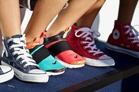 Разгледайте нашите предложения за мъжки маратонки Adidas 16