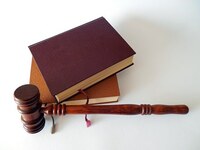 Научете повече за  правни услуги 12
